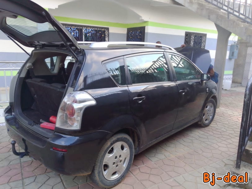 Main image of Toyota Corolla verso 2007