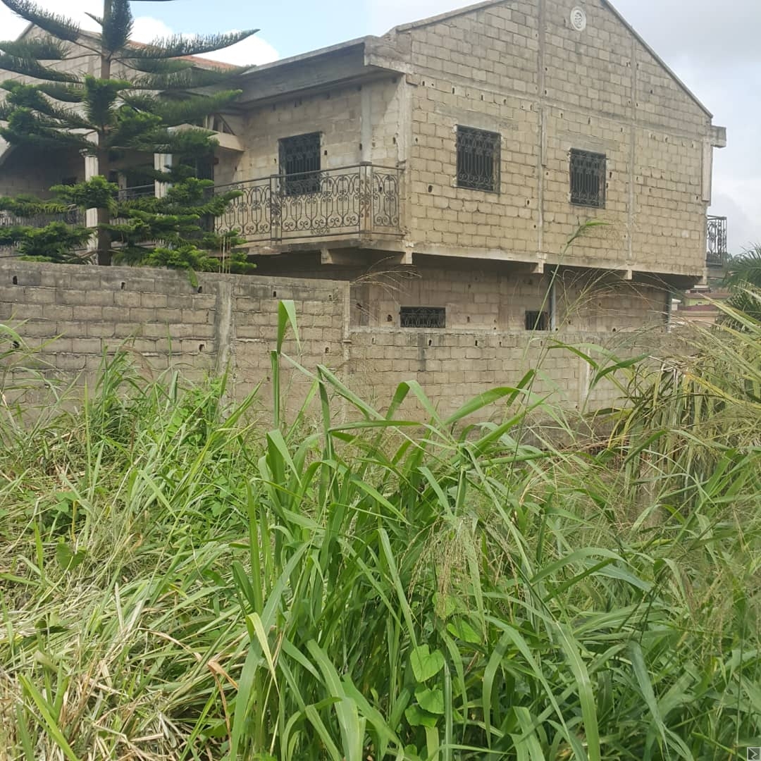 Main image of Terrain titré d'une superficie de 720m2, à  vendre du coté de MIMBOMAN