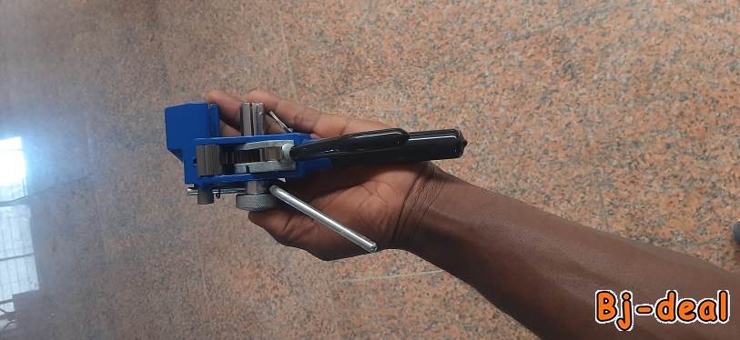 Image principale de Cercleuse manuelle pour acier