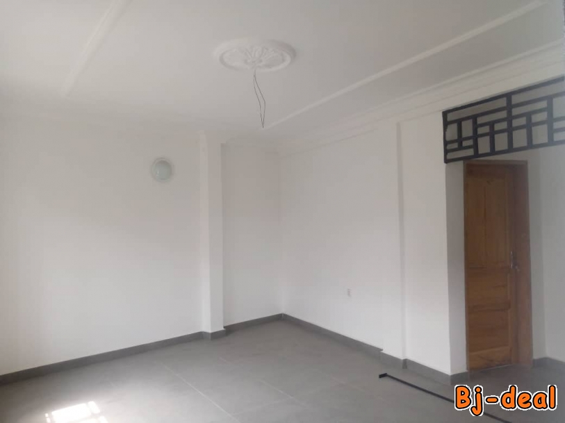 Main image of Immeuble à vendre à Douala Bali