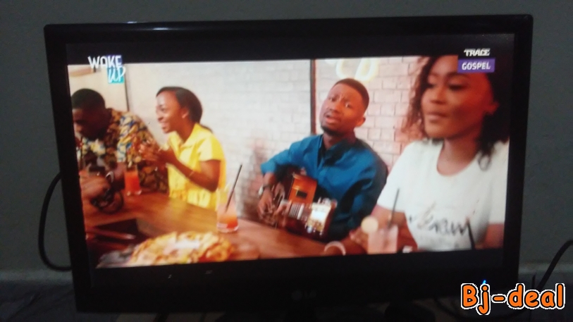 Image principale de TV ECRAN PLAT LG