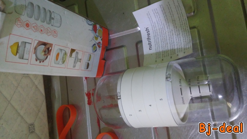 Image principale de Presse agrumes manuel gradué