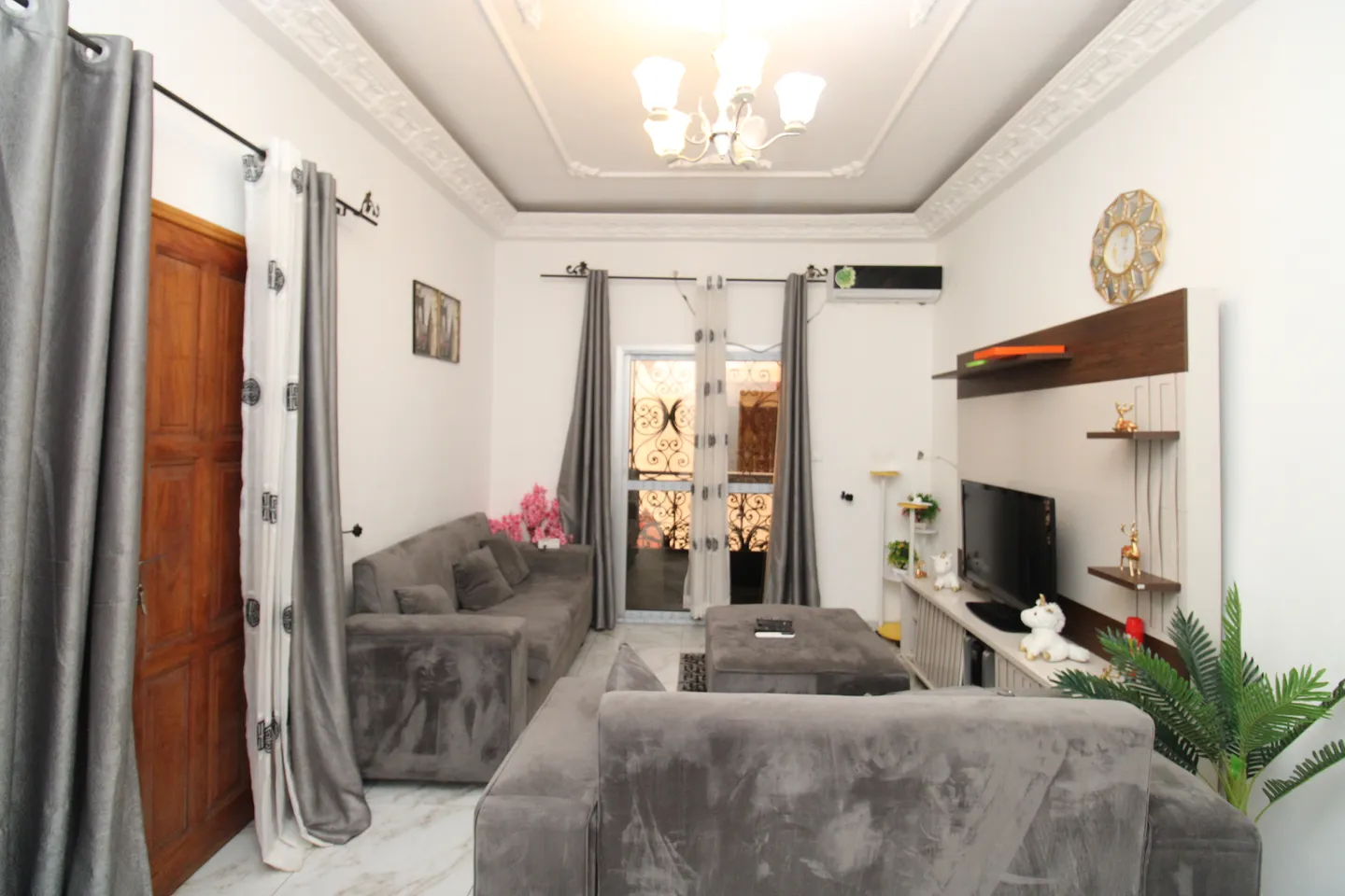 Image principale de Studio meublé disponible