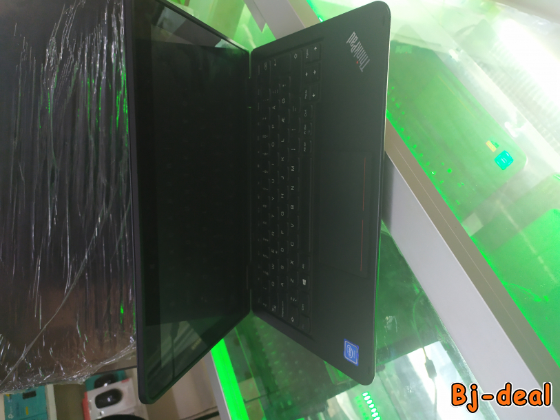 Image principale de Vente laptop Lenovo