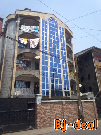 Main image of IMMEUBLE A VENDRE A BESSENGUE