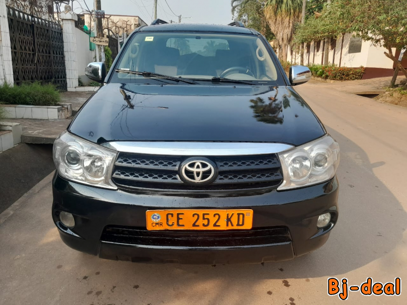 Image principale de Toyota fortuner a vendre