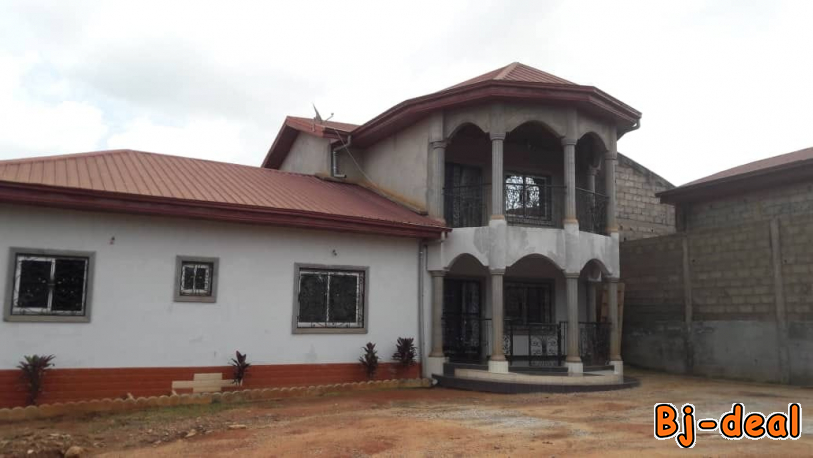 Main image of DUPLEX A VENDRE A NKOLFOULOU