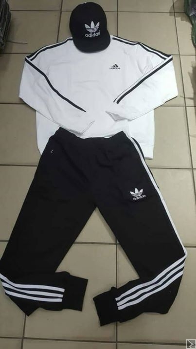 Image principale de Survettes