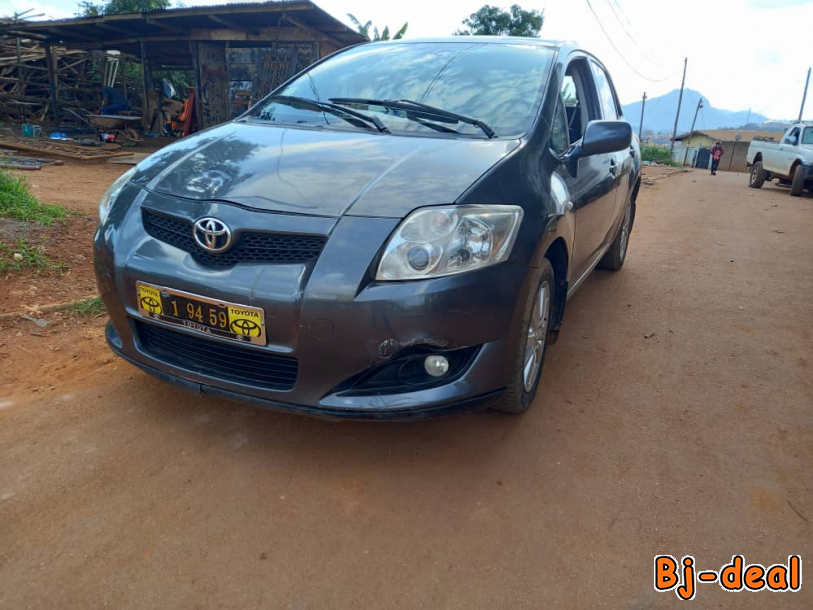 Image principale de Toyota auris a vendre