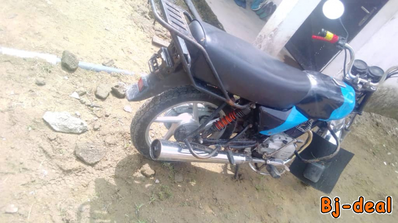 Image principale de Vente des motos en occasion