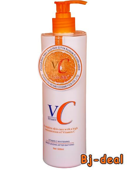 Image principale de Lait de toilette illuminant à la vitamine C