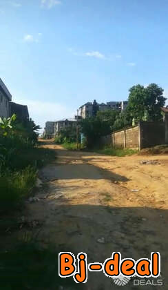 Image principale de Terrain à vendre à Logpom