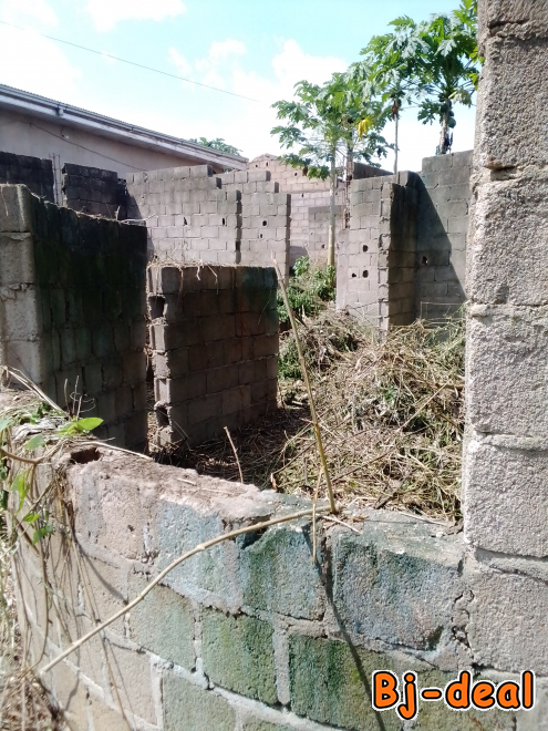 Main image of Terrain titré à vendre