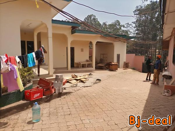 Main image of Une Magnifique Villa à Vendre à la Cité-Verte