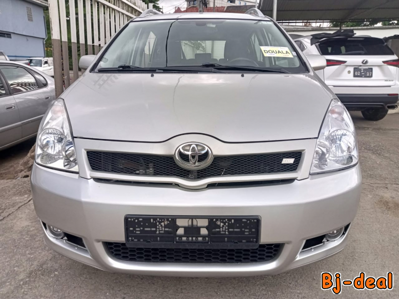 Image principale de Vente de Corolla Verso 2005 Manuelle