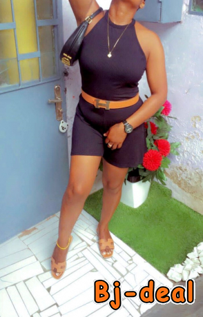 Main image of Massage érotique intense avec partie sexe hot