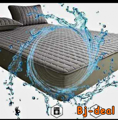 Image principale de PROTÈGES MATELAS IMPERMÉABLES