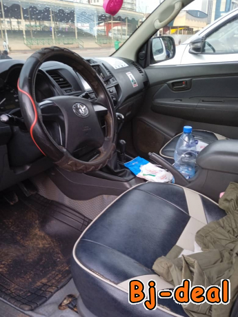 Main image of Toyota Hilux a vendre