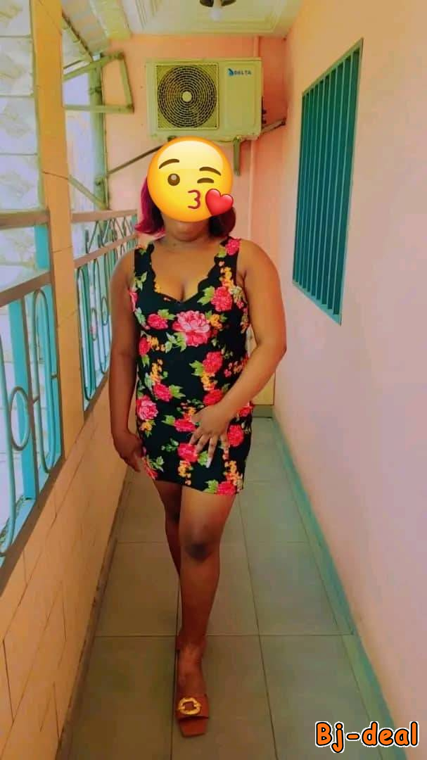 Main image of Jeune fille Bi dispo pour partie coquine