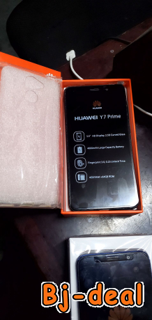 Main image of Huawei Y7 Prime 2017 32 64 et 128 au meme prix