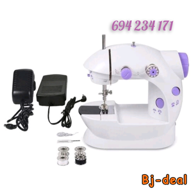 Image principale de Mini machine à coudre