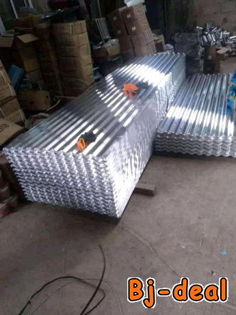 Image principale de tôles bacs ondulées lisses accessoires metrobond