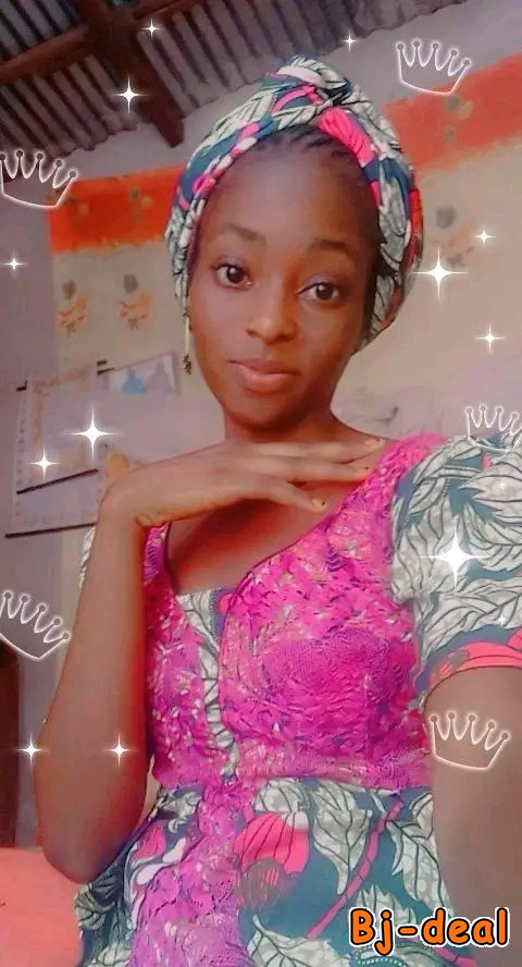 Main image of venez tous aches tous