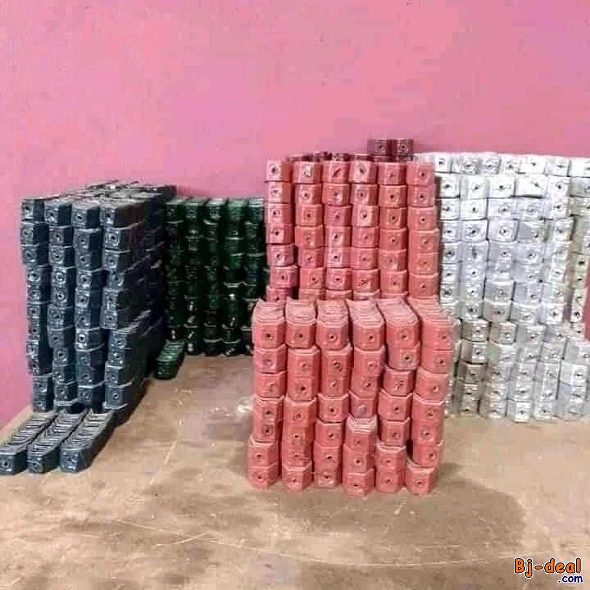 Image principale de VENTE AU PRIX DE GROS Tôles bacs tuiles lisses ondulées accessoires aluminium aluzinc