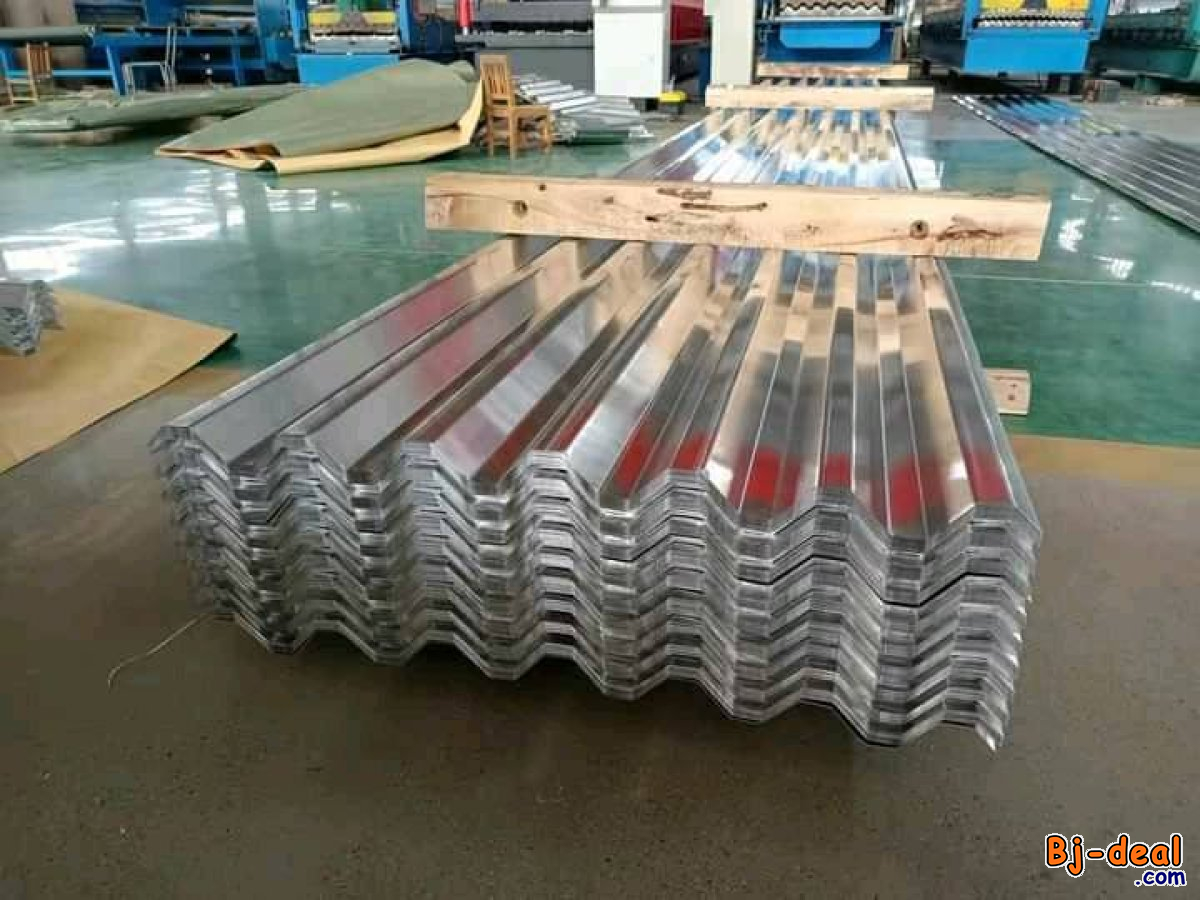 Image principale de grande solde de tôles accessoires metrobond et charpente