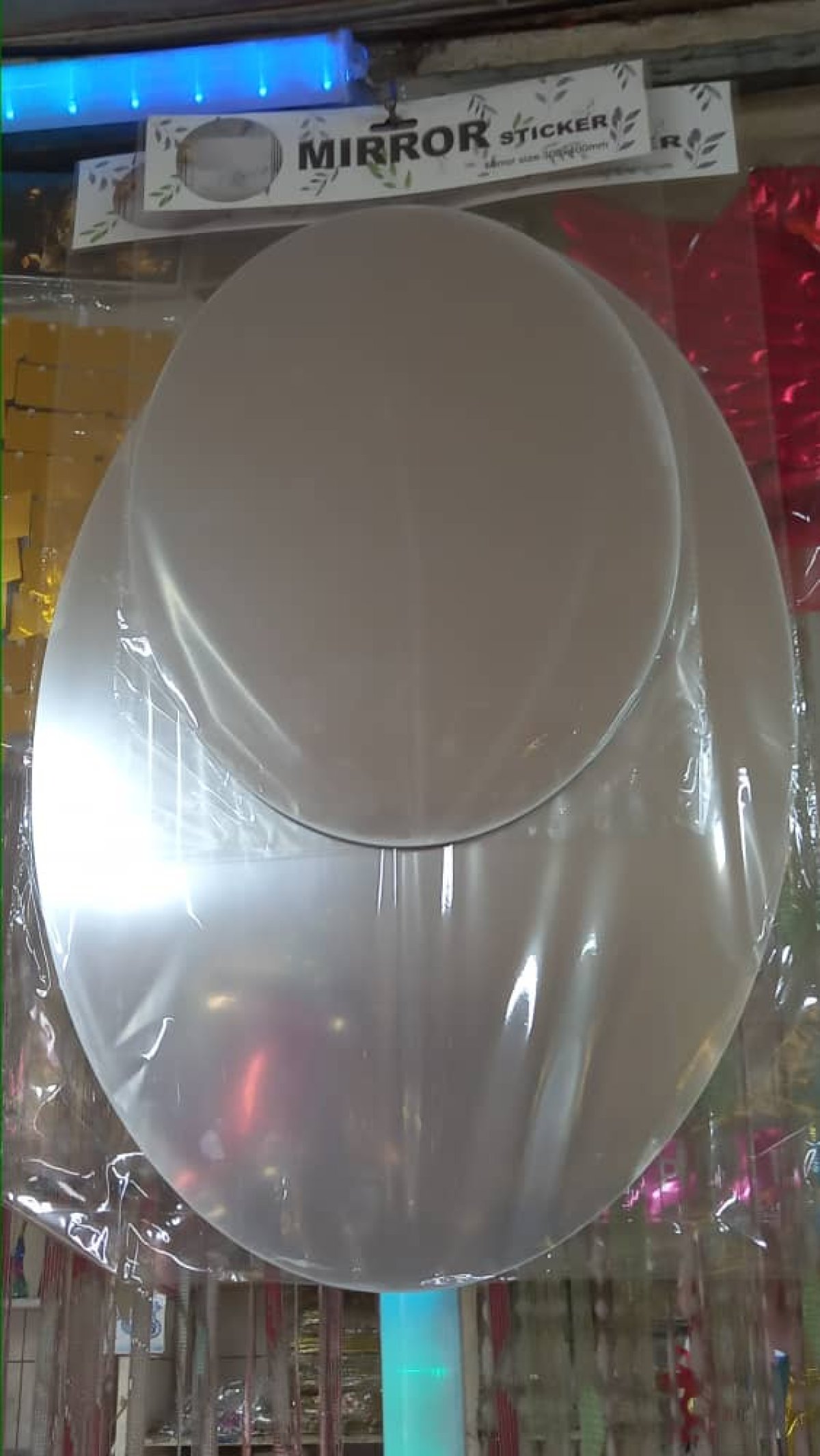 Image principale de Miroirs adhésifs autocollants Petit et grand format