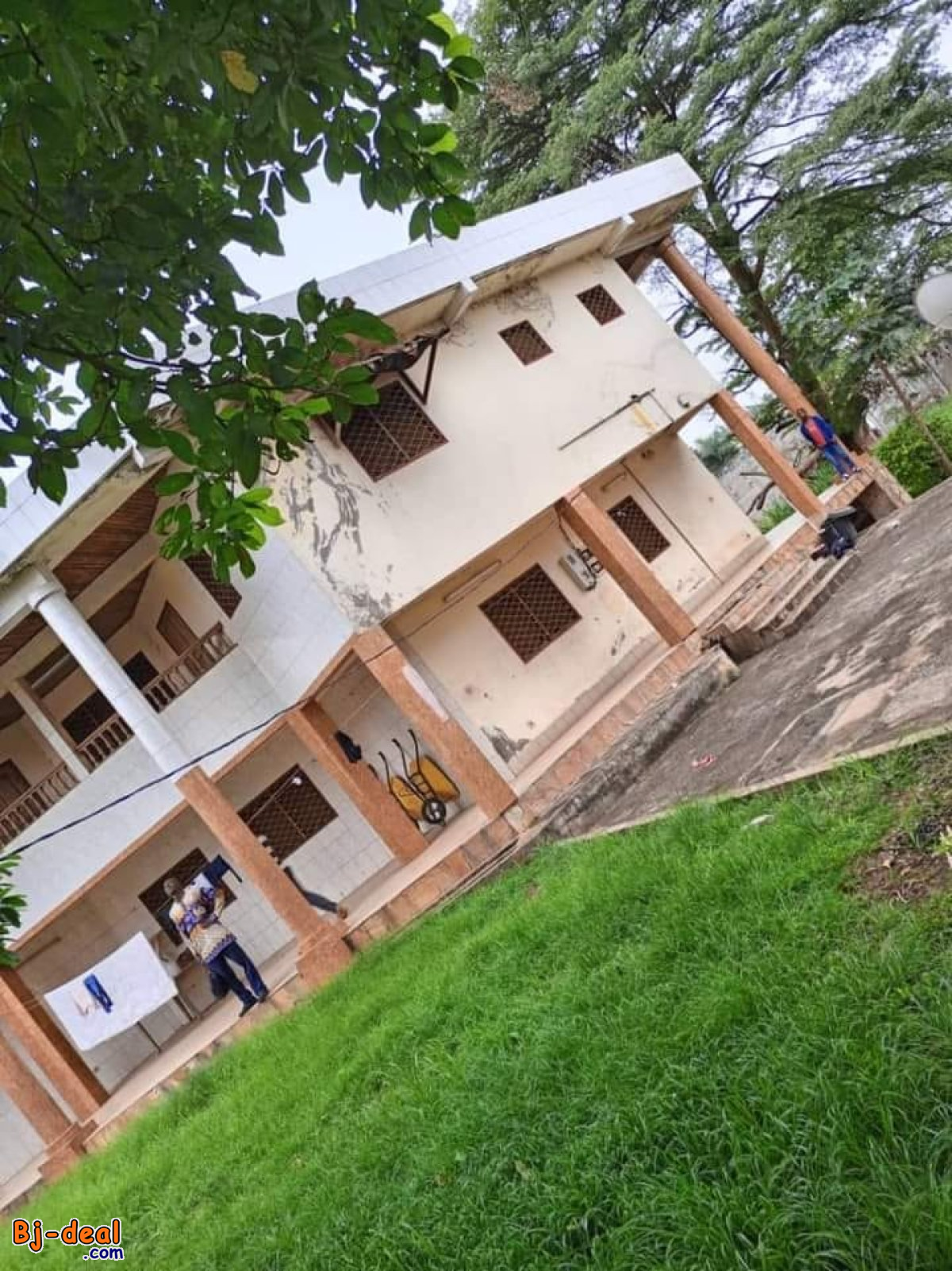 Image principale de Magnifique Duplex titré à vendre à Odza koweit avec parking forage