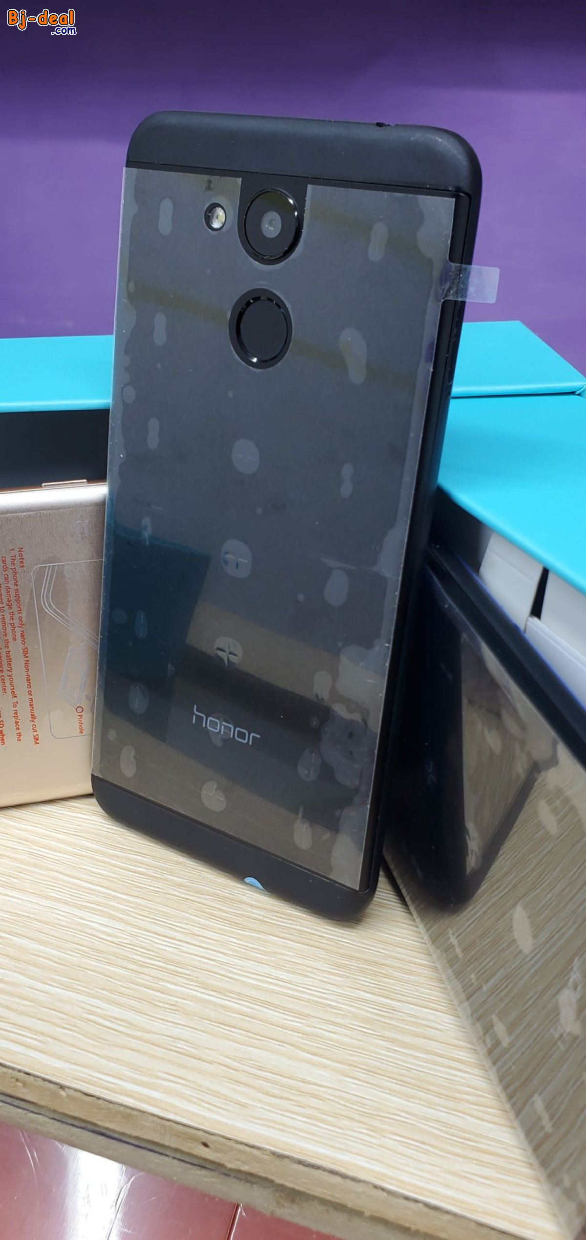 Main image of Honor V9 Play Scellé en Solde  40k chez Selecta Phones