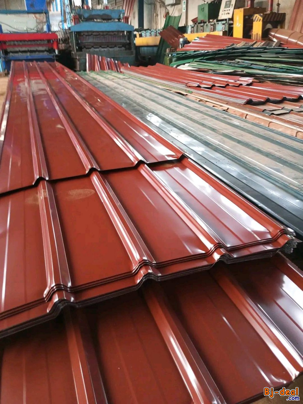 Image principale de VENTE AU PRIX DE GROS Tôles bacs tuiles lisses ondulées accessoires metrobond