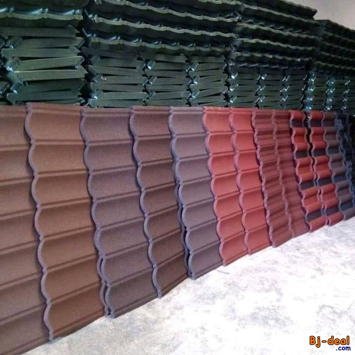 Image principale de Tôles bacs tuiles lisses ondulées accessoires aluminium aluzinc et metrobond