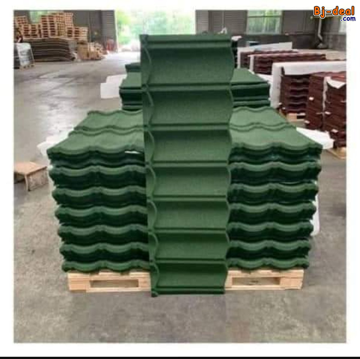 Image principale de SOLDE DE MATERIEL DE CONSTRUCTION TOLES ET ACCESSOIRES METROBOND