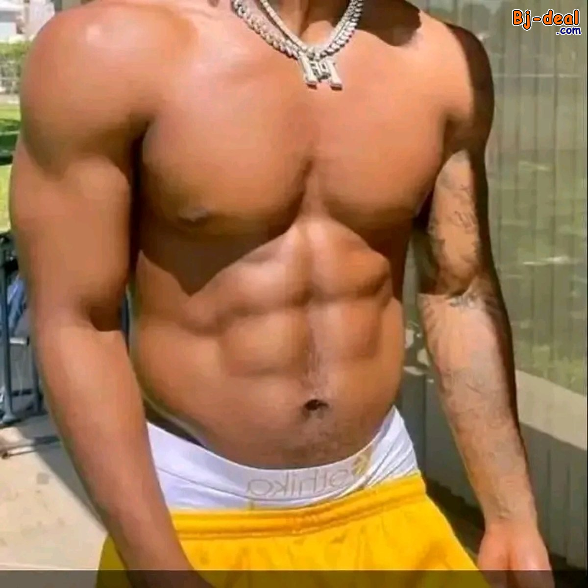 Main image of Sexe anal et vaginal pour femme âge