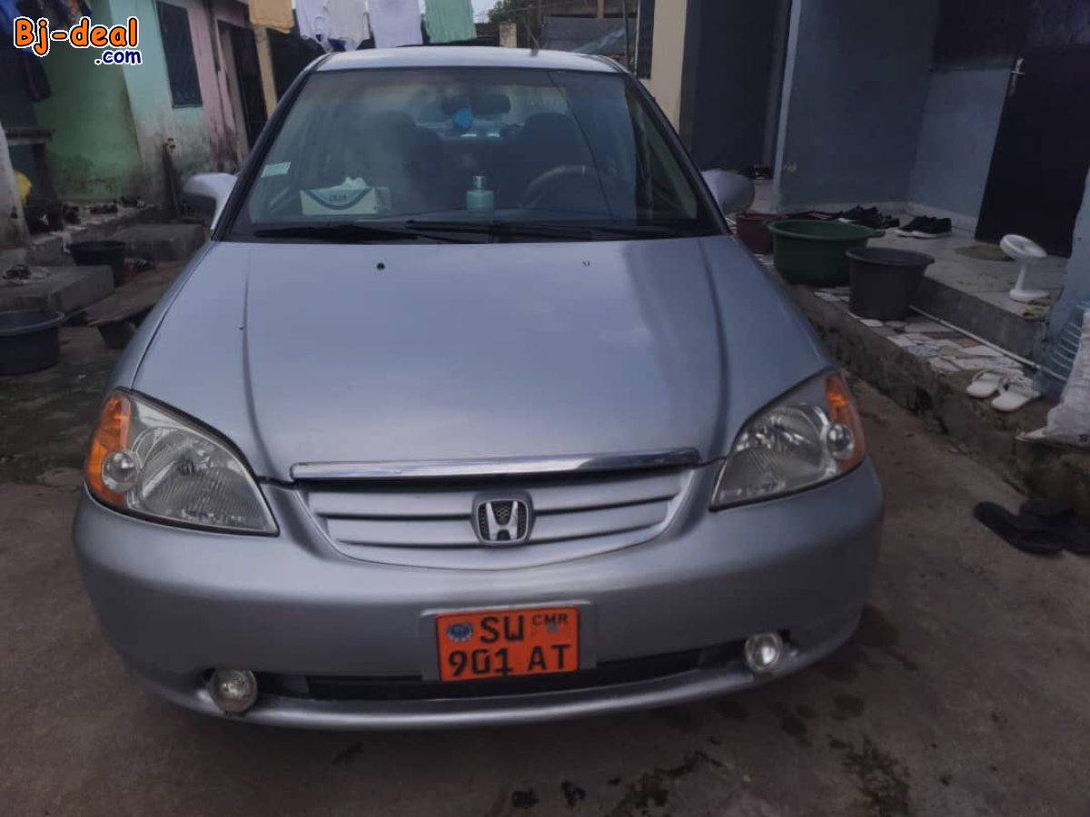 Main image of Honda Civic berline année 2003