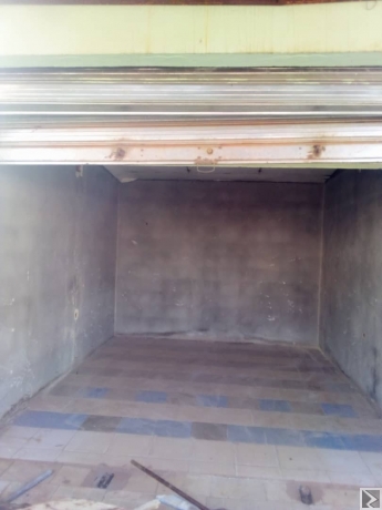 Image principale de Local avec toilette externe a louer Mimboman