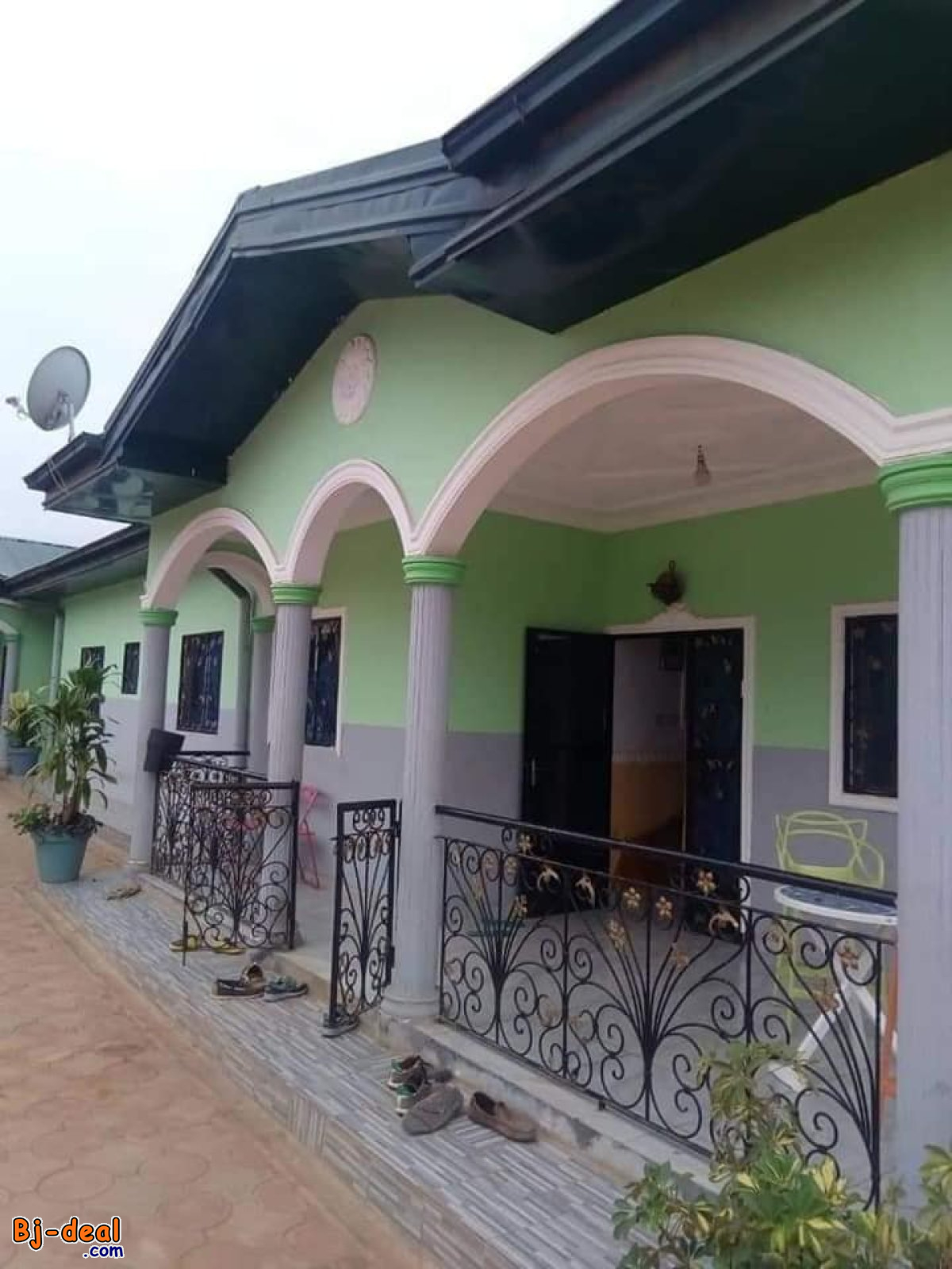 Image principale de Belle Villa avec piscine à louer ou à vendre à Manassa par Awae