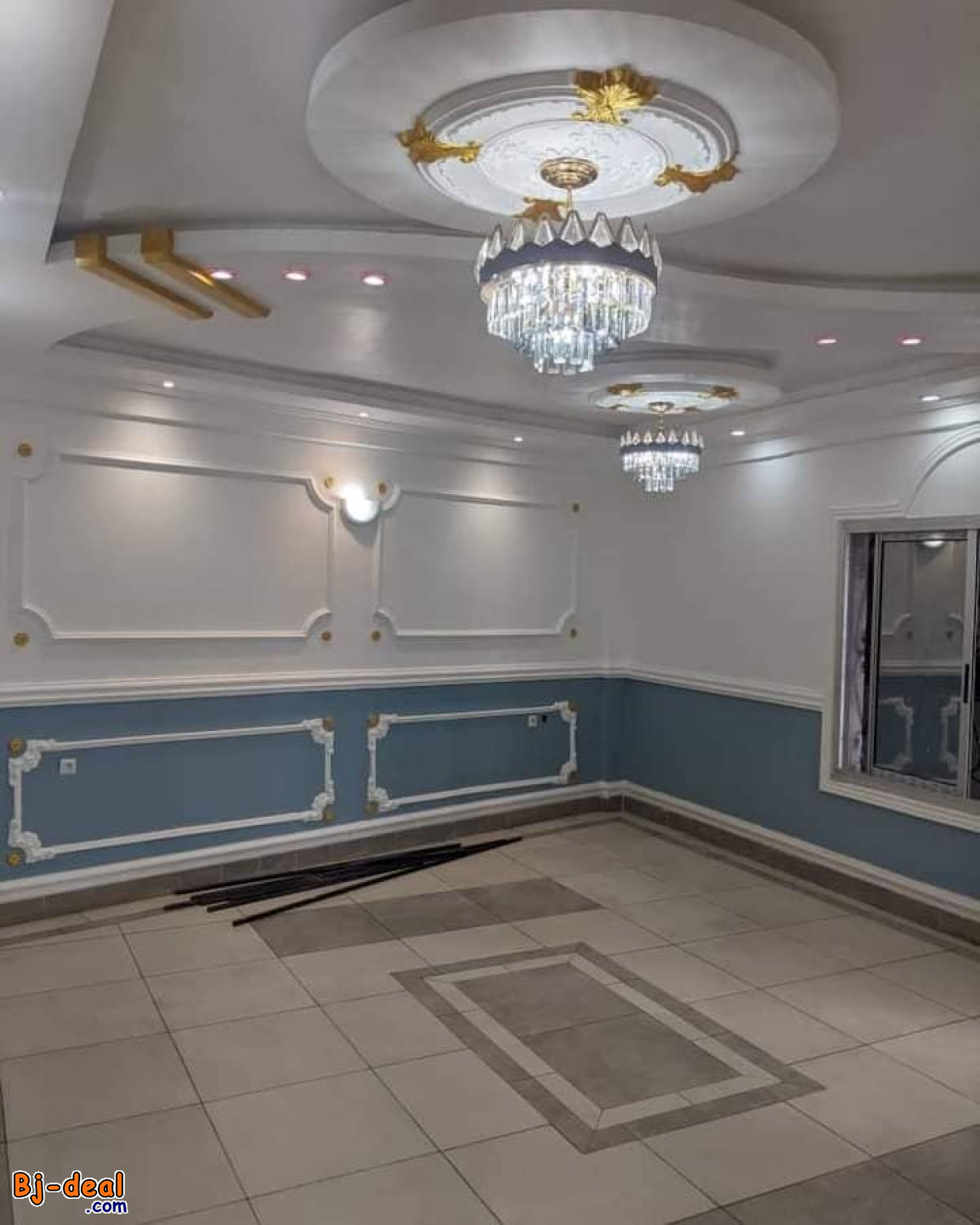 Image principale de Appartement haut standing neuf avec eau chaude parking forage à Nkoabang