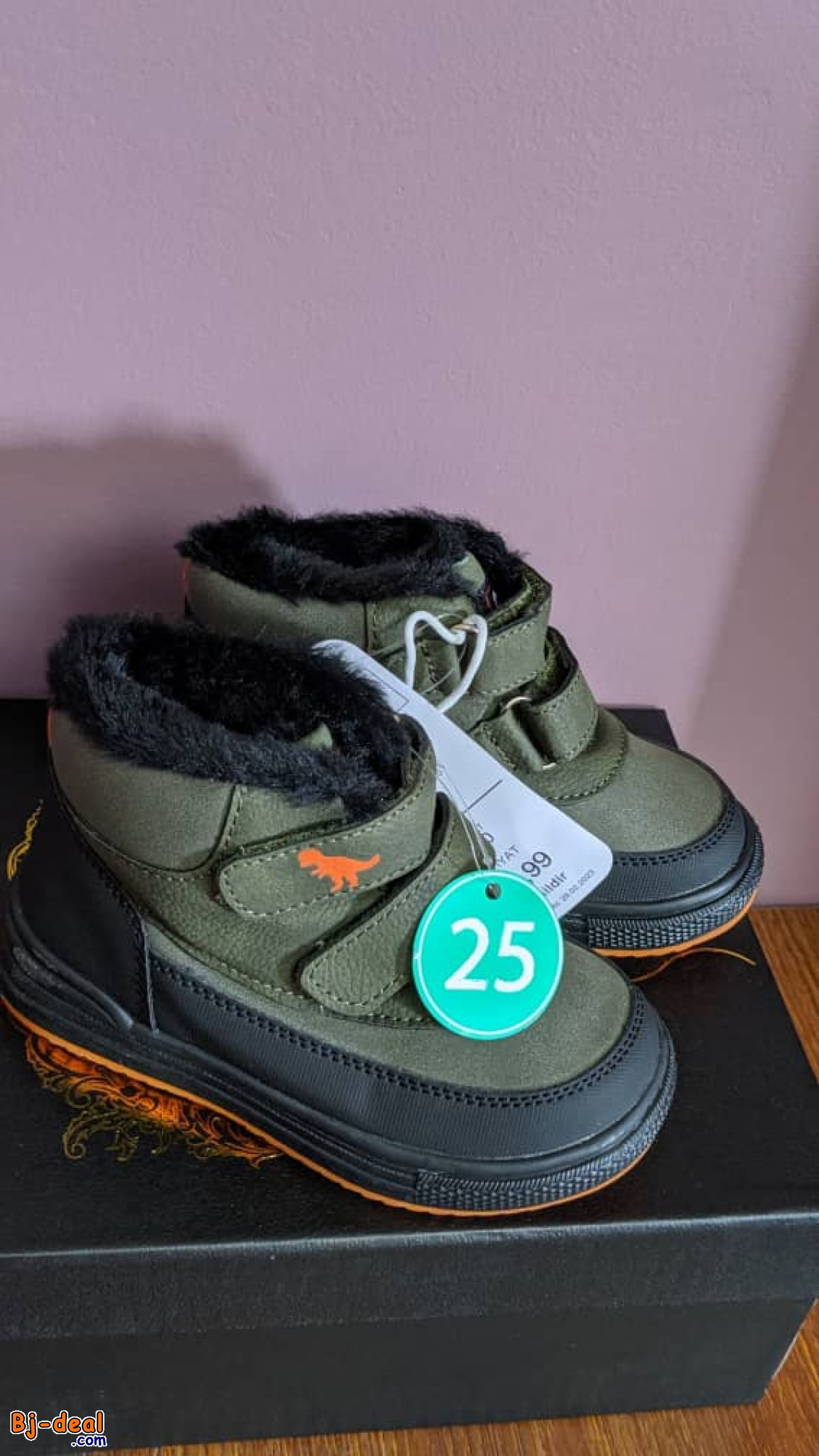 Image principale de Chaussures des qualités