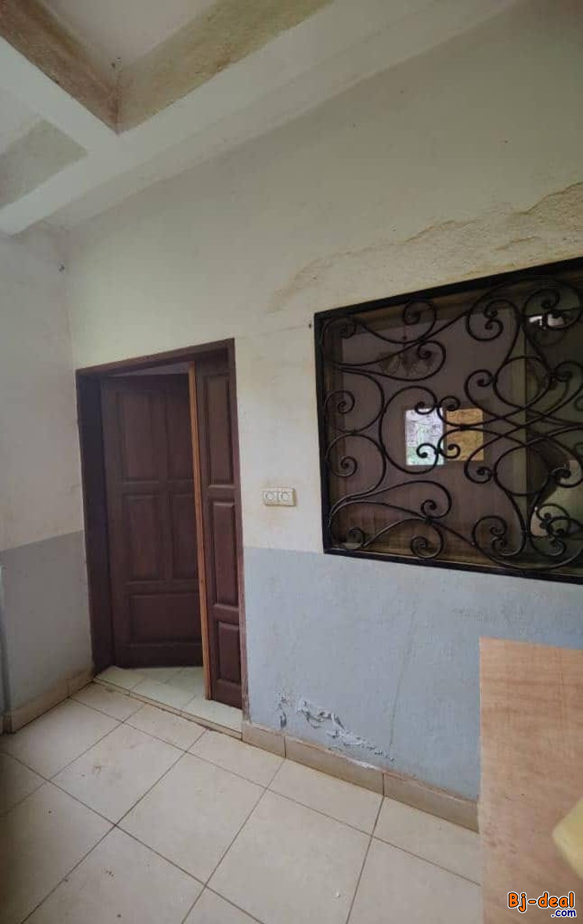 Image principale de Studio avec 2 douches,parking à Emana tradex