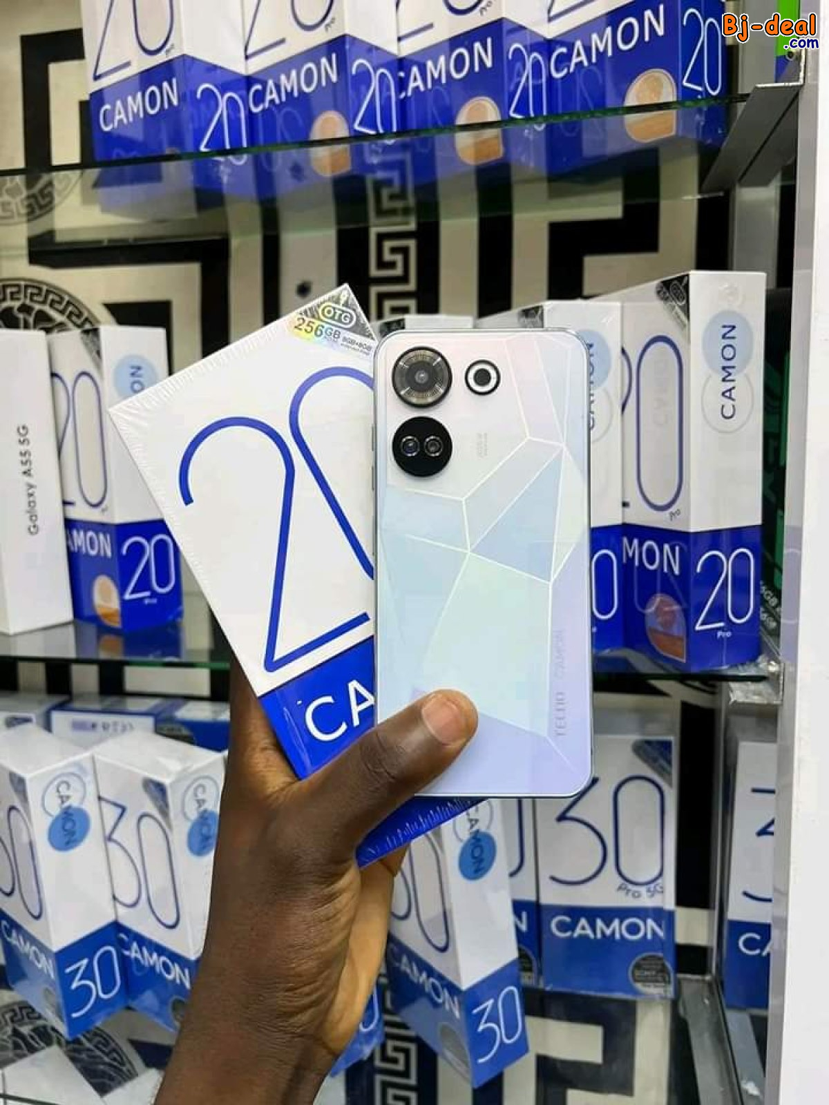 Main image of Achetez vos téléphones à petits prix