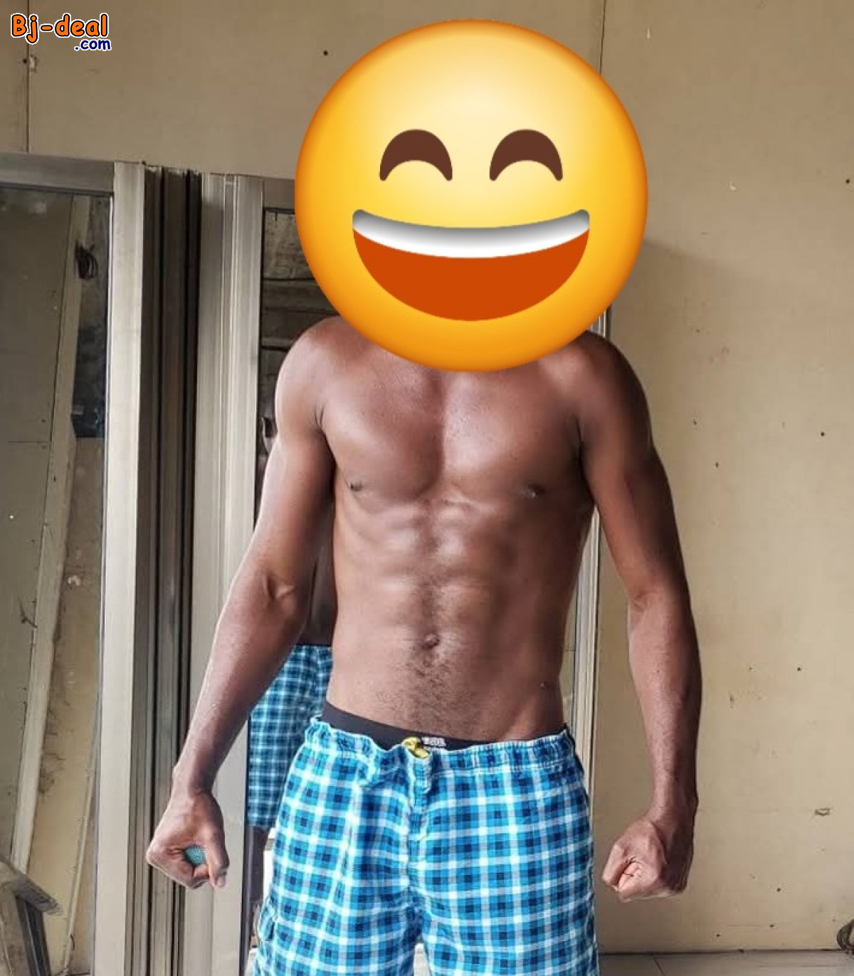 Main image of Femme vient te faire baiiser.