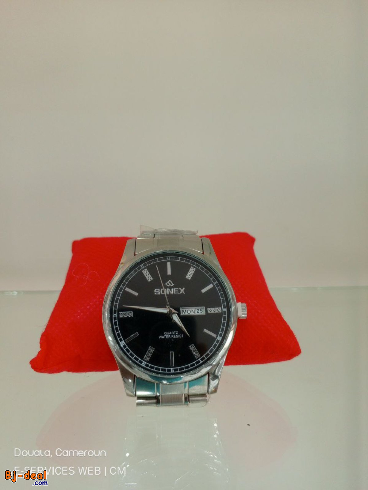 Image principale de QKC052 - Montre de Luxe by QueenK Cosmétique