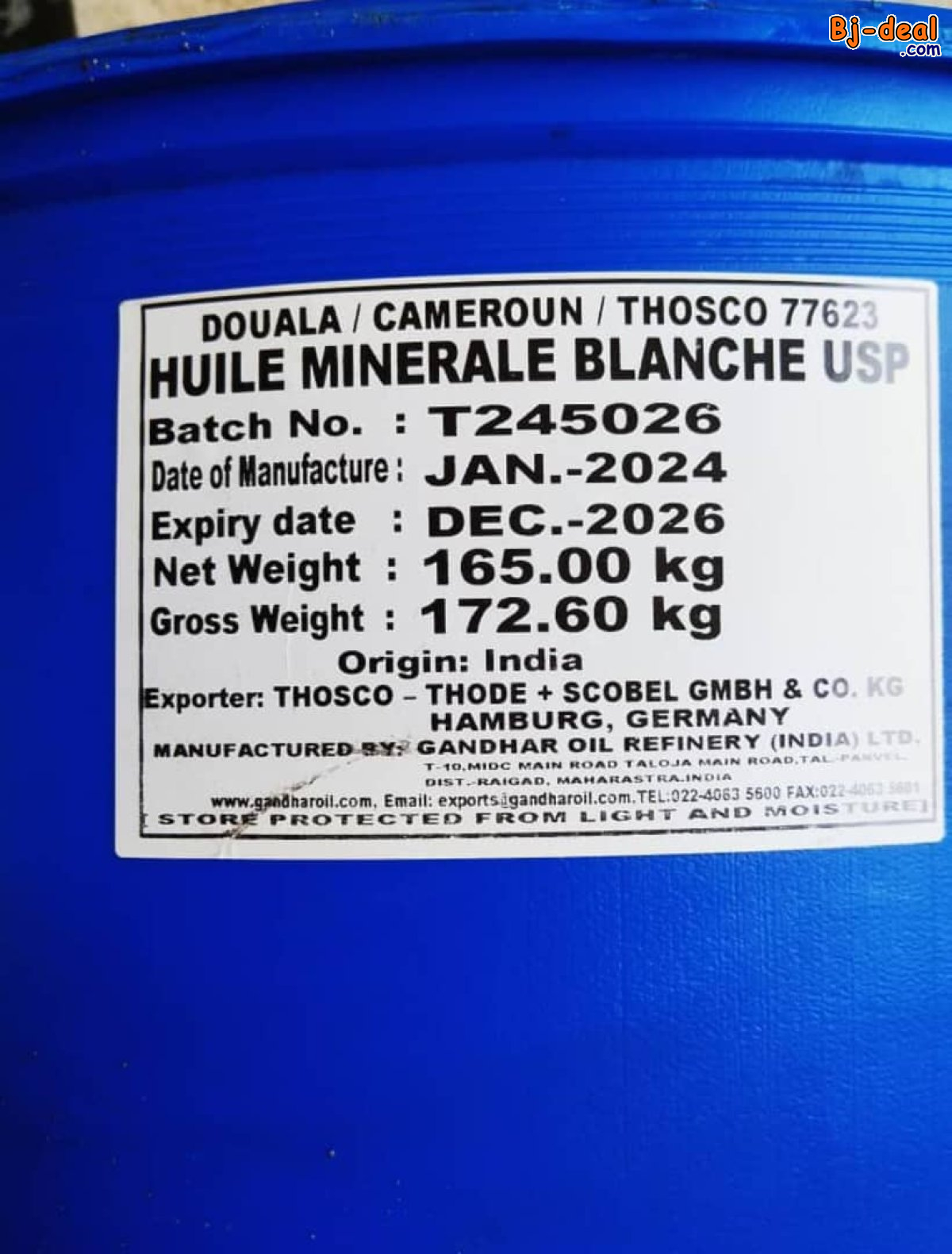 Image principale de Huile Minérale Blanche disponible à Douala et expédition partout