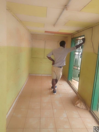 Image principale de local commercial à  louer a Essos