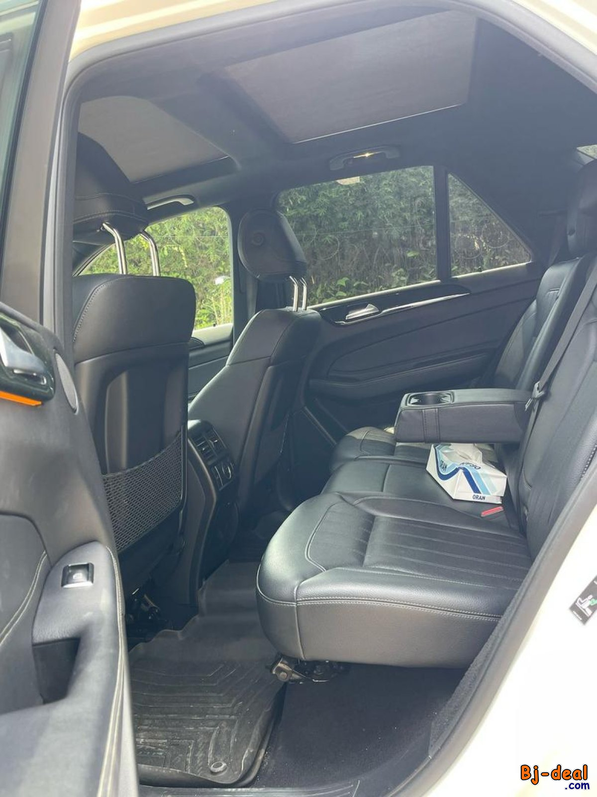 Main image of Mercedes Benz GLE 400 4matic 2018