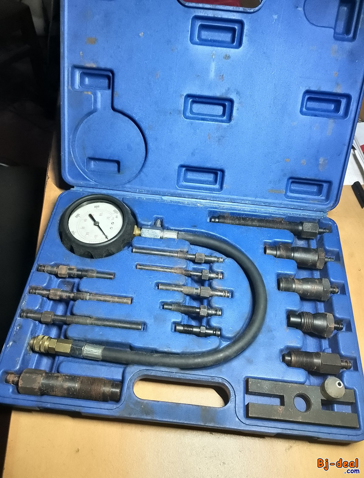 Image principale de Compressiomètre pour moteur diesel toute marque