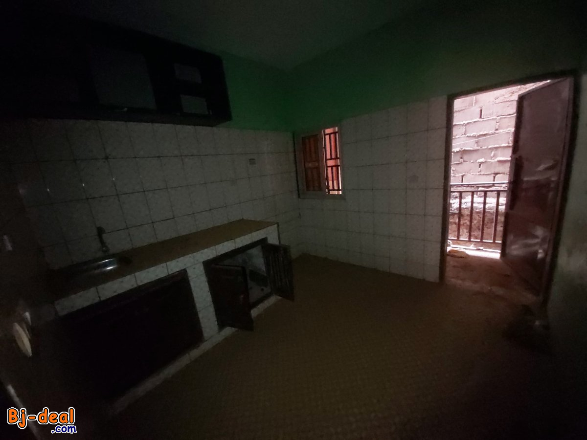 Image principale de Appartement Bon Standing à louer à Biyem-Assi